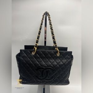 Chanel caviar timeless chain tote